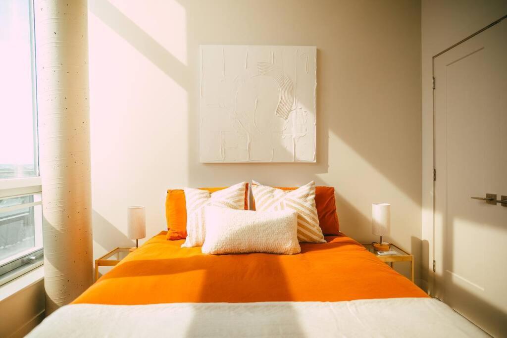 New Luxury 2Br Penthouse Apt In Central Halifax Kültér fotó