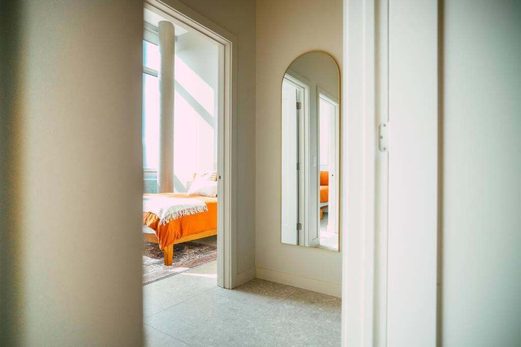 New Luxury 2Br Penthouse Apt In Central Halifax Kültér fotó